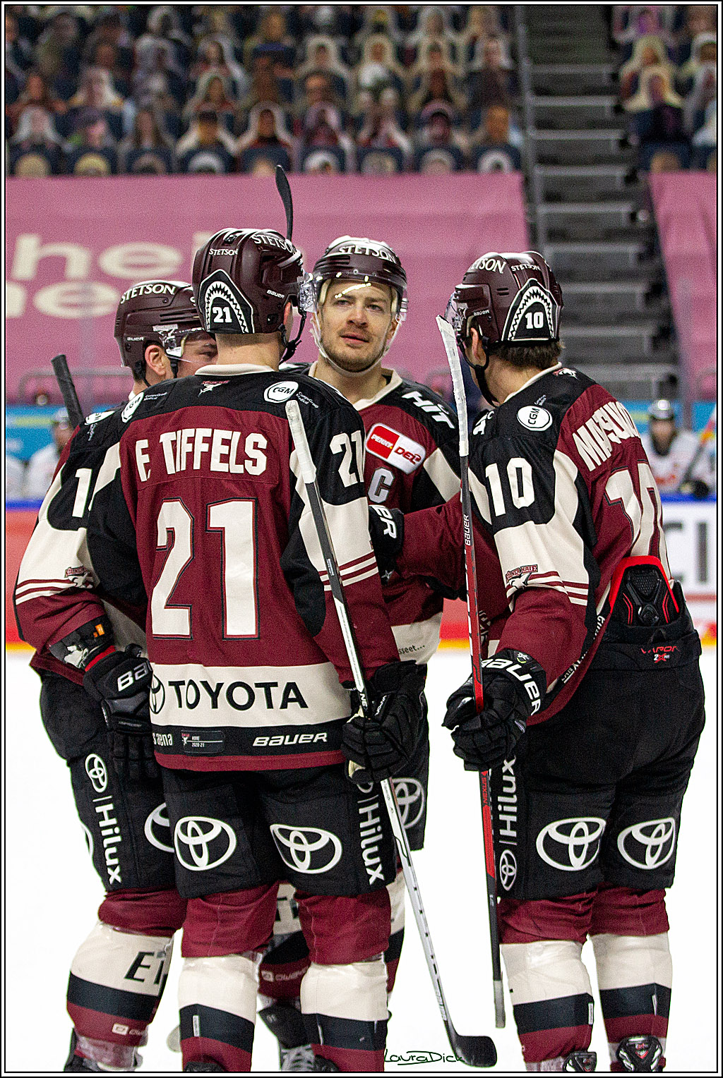 PENNY DEL;  Koelner Haie - Nuernberger Ice Tigers; Koeln, 25.03.2021